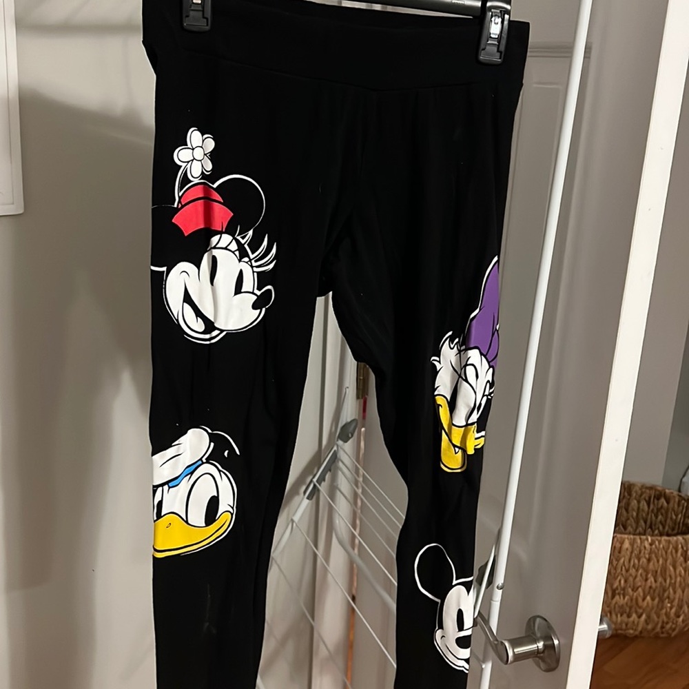 Disney Torrid leggings